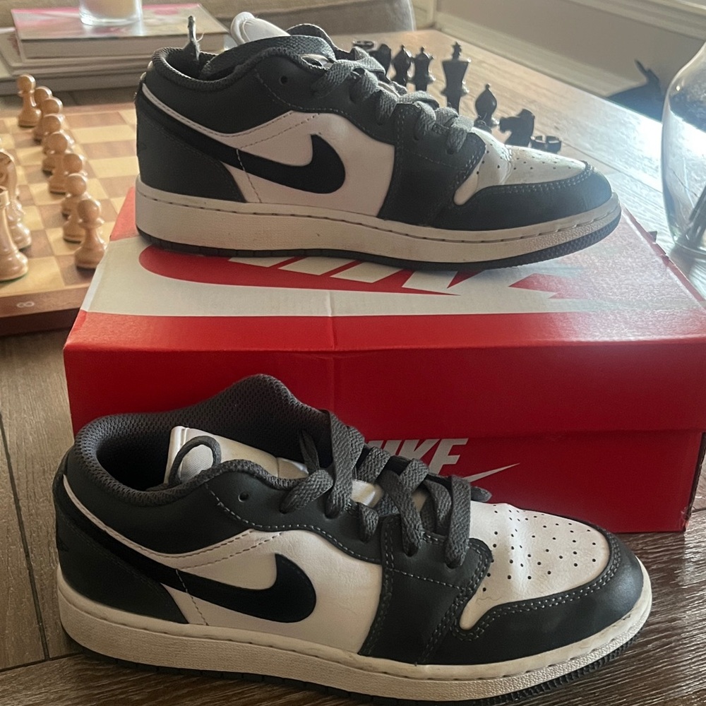 Nike Black and White Low-Top Sneakers